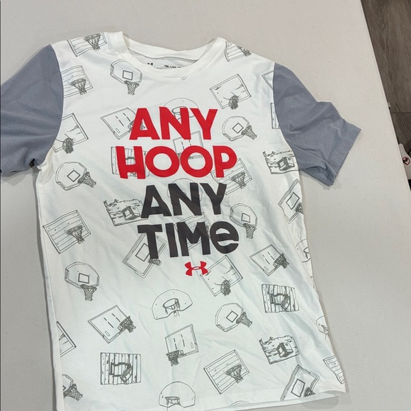 Under Armour Other - Under Armour Kids' White and Gray Basketball Tee